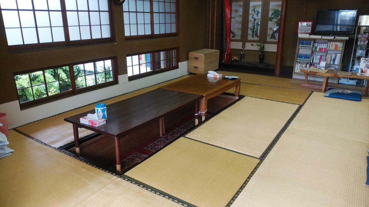 Walking Pilgrimage Hotel Tokiwa Ryokan Ozu  Exteriér fotografie