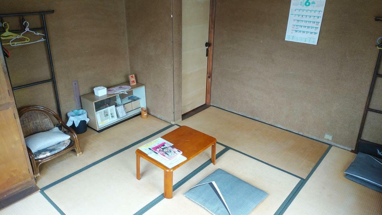 Walking Pilgrimage Hotel Tokiwa Ryokan Ozu  Exteriér fotografie
