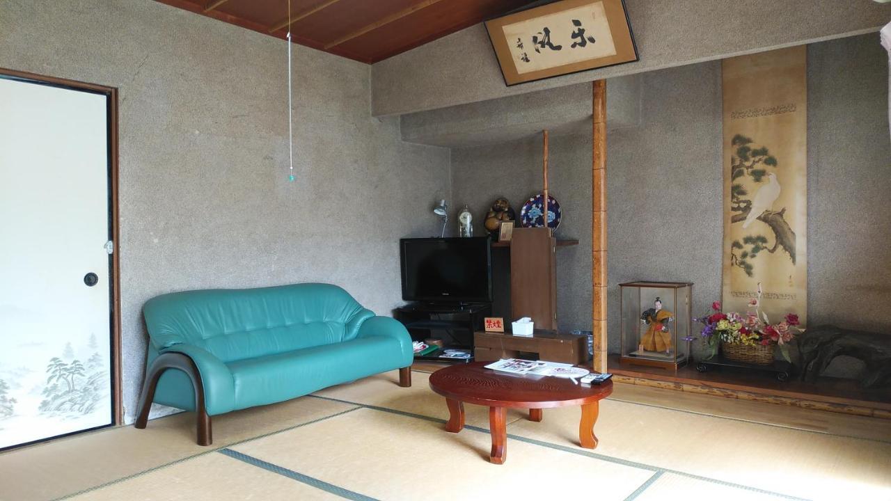 Walking Pilgrimage Hotel Tokiwa Ryokan Ozu  Exteriér fotografie